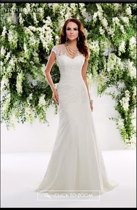 Yasemins Gowns at Simply Beautiful 1102695 Image 9